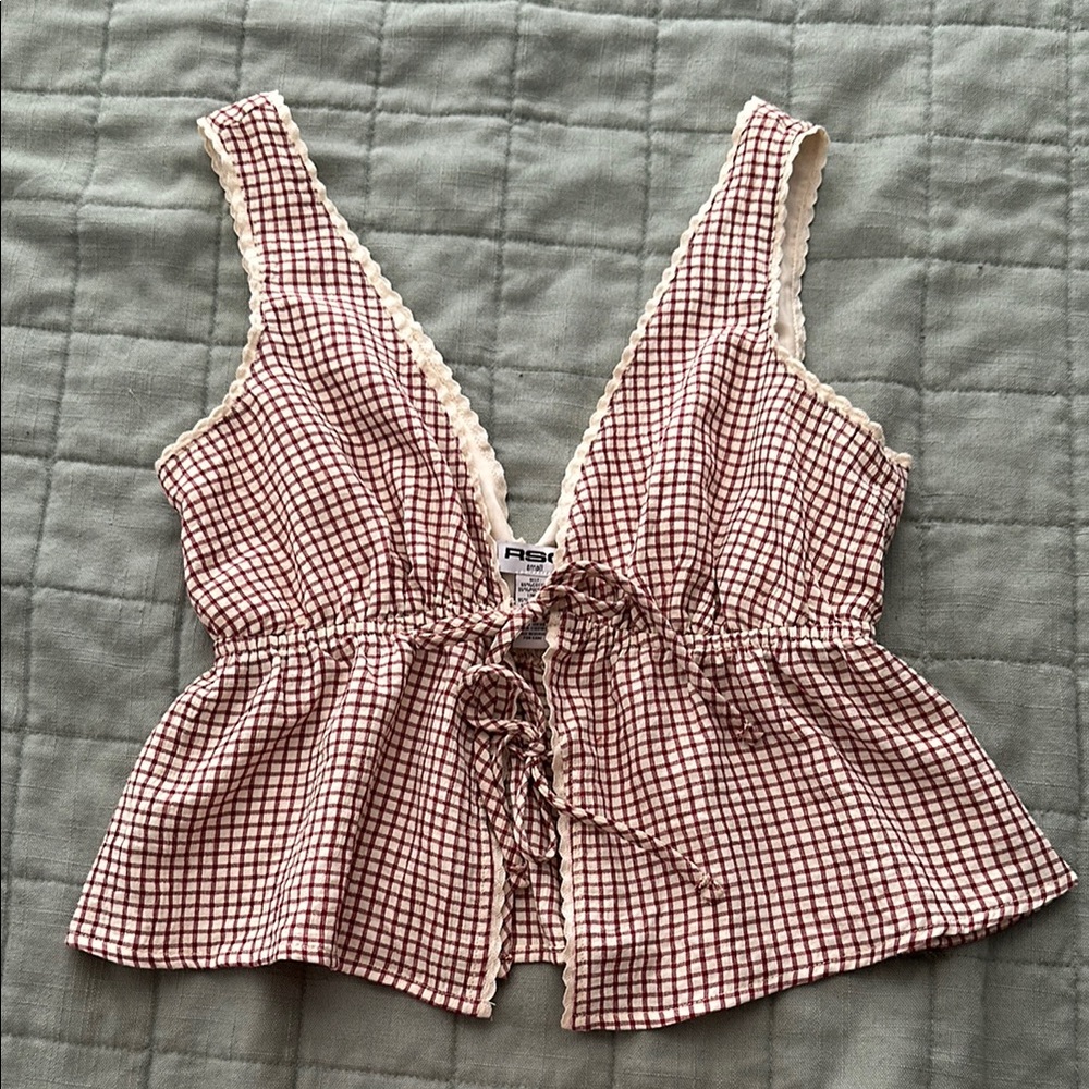 RSQ Tilly’s Tie Front Top
